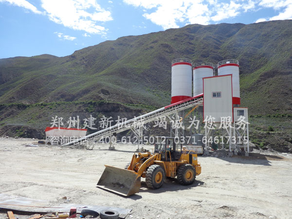 郑州建新机械混凝土搅拌站设备案例现场