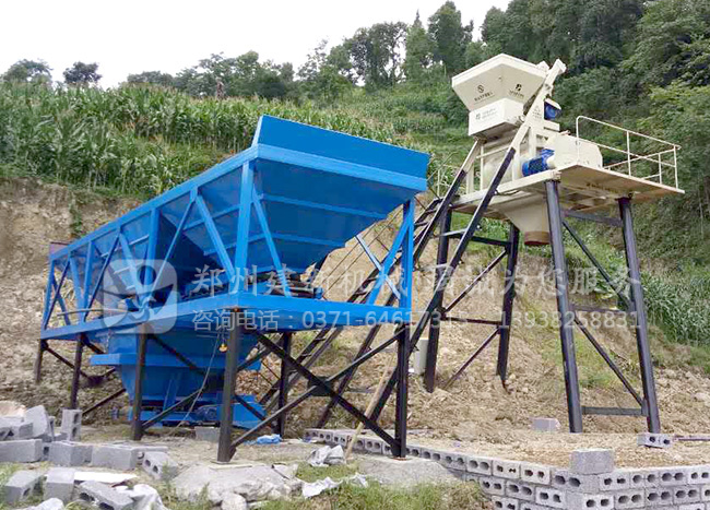 郑州建新机械HZS35混凝土搅拌站设备发货柳州